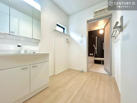 ���ʑ�E���ʏ� �����t���̖��邢���ʎ��ł��I���C�������ɓ���ւ����ł��Đ����ɕۂ��Ƃ��ł��܂��I���R�����������ނ̂ł����ς̎d�オ����ǂ��Ȃ�܂��ˁI
