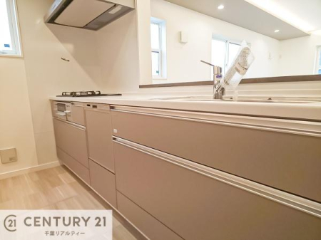 �L�b�`�� ���[�X�y�[�X���L�x�ŁA�����X�y�[�X���X�b�L���ƕЕt���Ђ�`�����p�ł��܂��I
���K�ɍ�Ƃ��ł��܂��I�����̗���������܂��I