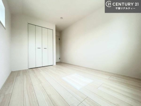 �m�� ���[���[�����Ă��邩�炱���A�������͂����L�X�B�|����Еt�������N�ɂȂ�A���S�n�̗ǂ���炵�������܂��B