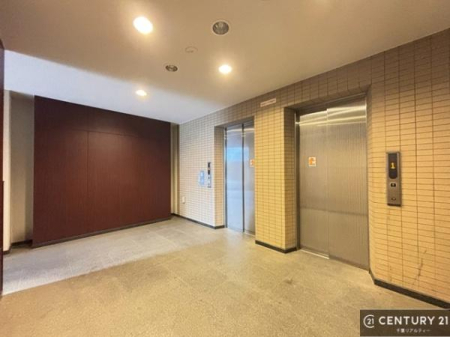 ���̑����p�� �G���x�[�^�[�����ŁA���X�̈ړ������K�B
�����̓��₨�ו��̑������ł��A�X���[�Y�ɂ��A��������܂��I