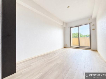 �m�� �g������̗ǂ��m���́A�Ƌ��C���e���A��z�u���₷���A���Ƒ����ꂼ��̋����Ƃ��Ċ��p�ł��܂��B������������ԂŁA�v���C�x�[�g�Ȏ��Ԃ��������߂����邨�����ł��B