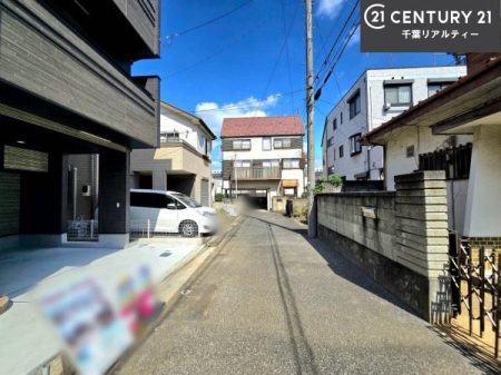 �O�ʓ��H�܂ތ��n�ʐ^ �u���̕����C�ɂȂ�I�v�u�������Ăǂ�ȏ��H�v�u�����Əڂ����m�肽���I�v�Ǝv������A���C�y�ɂ����k���������B