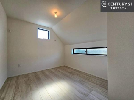 �q������ �|���o�������Ȃ��������́A���q�l�̂������Ƃ��Ă����S�ł��I
���[�X�y�[�X���[�����Ă���̂ŎU�炩�������������T�b�ƕЕt�����܂��I