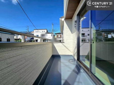 �o���R�j�[ �z������ǍD�ȃo���R�j�[�ł��I���ꂽ���ɂ͐�������n����J���I�Ȏ��Ԃ��y���߂܂��B
