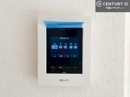 ���̑� TV���j�^�[�t�C���^�[�t�H���������B���K�҂̊���m�F���Ă���Ή��ł��邽�߁A�h�Ɩʂɂ��z�����ꂽ���S�̐ݔ��ł��B