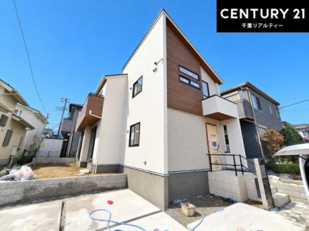 ���n�O�ώʐ^ �z������A���ʂ��ǍD�ȗ��n�I
���ӊ��⑼�������܂Ƃ߂Ă��ē��\�ł��I�s���Y�̎��Ȃ�ǂ�Ȏ��ł����C�y�ɂ����k���������B