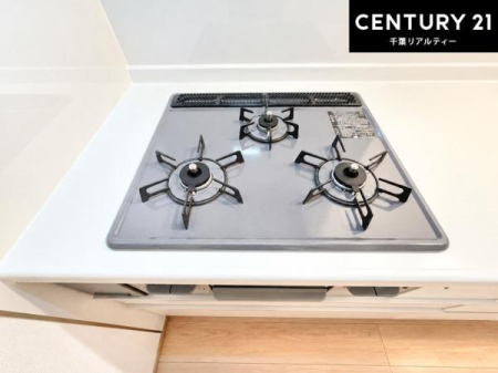 �L�b�`�� �R�����͎O������̂ł������̓����i�s���ł��܂��B
�������O�����t���ł��B�����X�y�[�X���L�X���Ă���׍�Ƃ����₷���I�g�����肪�ǂ��V�X�e���L�b�`���ł��I