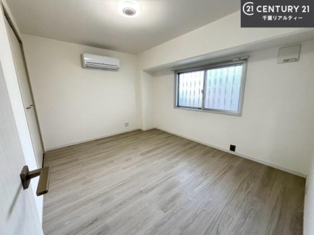 �q������ ���q���܂̋����Ƃ��Ă��������߂̗m���B�x�b�h��w�K���Ȃǂ�z�u���₷���A���q���܂����������̎��Ԃ��߂�����v���C�x�[�g��ԂƂ��Ă��g�����������܂��B