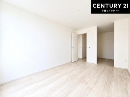 �q������ ���[�͂̂��鋏���ł��B����������������L�X�Ǝg���ċC�������ǂ��ł��I
�L���C�Ȗ��邢�������ŉ߂����̂́A�X�ɂ̂�т�������ł��܂��ˁI