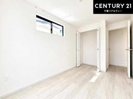 �q������ ���[�͂̂��鋏���ł��B����������������L�X�Ǝg���ċC�������ǂ��ł��I
�L���C�Ȗ��邢�������ŉ߂����̂́A�X�ɂ̂�т�������ł��܂��ˁI