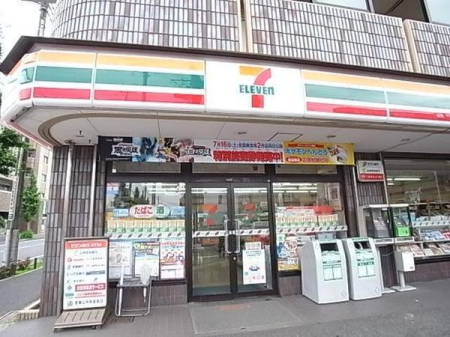 ���ӊ� �y�R���r�j�z�Z�u���C���u����t����1���ړX�F213m