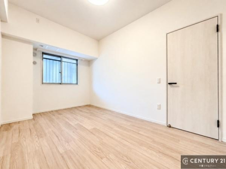 �m�� �V���v���Ƀf�U�C������Ă��邽�߁A�Ƌ��I�т܂���I
���C�ɓ���̉Ƌ��u���Ă��낰���Ԃ���邱�Ƃ��ł��܂��B