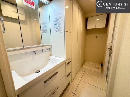 ���ʑ�E���ʏ� �g�Ȃ�𐮂�����ʏ��́A���������厖�ł��I������̐������̂��镵�͋C�����o�I�C�����悭���g�����������܂��B