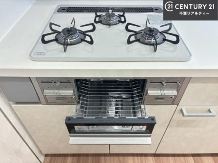 �L�b�`�� �R�����͎O������̂ł������̓����i�s���ł��܂��B
�������O�����t���ł��B�����X�y�[�X���L�X���Ă���׍�Ƃ����₷���I�g�����肪�ǂ��V�X�e���L�b�`���ł��I