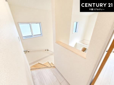 ���̑����� �K�i�͖��邭�萠������Ă��܂��I���q�l�₲�N�z�̕������S���Ă����p�����܂��ˁI
