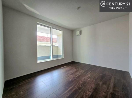 �m�� �o���R�j�[�ɖʂ��Ă���m���ł��B���邭�����肪����A���C����������ł��܂��I���N���āA�O�ɏo�Ĕw�L�т����[�ċz�����ǂ������}������邱�Ƃ��ł��܂��B