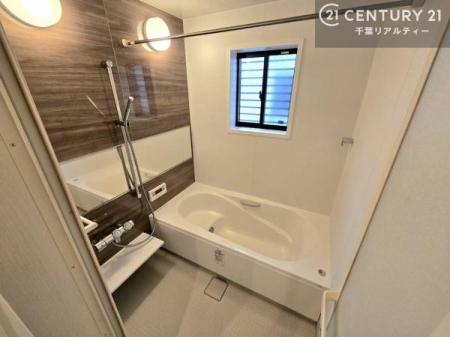 ���� 1���̔�����������Ɩ����Ă���闁���ł��B
�������̑f�G�ȃ����N�[�[�V�����ꏊ�ł��I