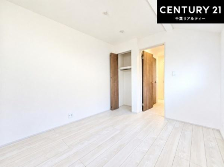 �q������ ���[�͂̂��鋏���ł��B����������������L�X�Ǝg���ċC�������ǂ��ł��I
�L���C�Ȗ��邢�������ŉ߂����̂́A�X�ɂ̂�т�������ł��܂��ˁI