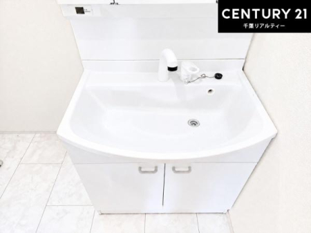 ���ʑ�E���ʏ� �[�����ʑ�{�E���́A�������˂ɂ����̂ł�����ꂪ�y�X�I���������ۂĂ܂��I
�L���C�Ȑ��ʏ��Ŏ��������̃��`�x�[�V�������オ��܂��ˁI