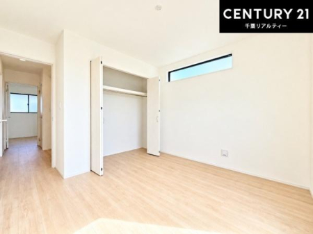 �q������ ���[�͂̂��鋏���ł��B����������������L�X�Ǝg���ċC�������ǂ��ł��I
�L���C�Ȗ��邢�������ŉ߂����̂́A�X�ɂ̂�т�������ł��܂��ˁI