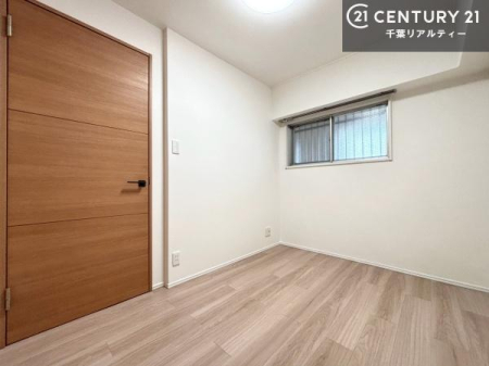 �m�� �V���v���Ƀf�U�C������Ă��邽�߁A�Ƌ��I�т܂���I
���C�ɓ���̉Ƌ��u���Ă��낰���Ԃ���邱�Ƃ��ł��܂��B