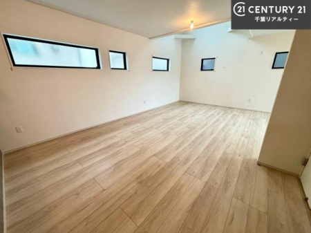 ���r���O �L�X�_�C�j���O�X�y�[�X�I������肨�H���B�΂��������y�������Ԃ��߂����܂��B���X�̔���������܂��I