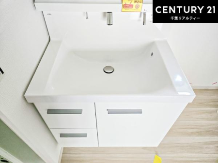 ���ʑ�E���ʏ� �[�����ʑ�{�E���́A�������˂ɂ����̂ł�����ꂪ�y�X�I���������ۂĂ܂��I
�L���C�Ȑ��ʏ��Ŏ��������̃��`�x�[�V�������オ��܂��ˁI