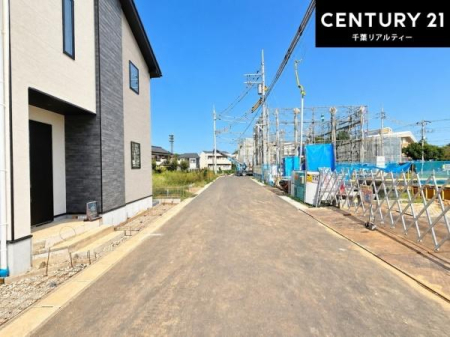 �O�ʓ��H�܂ތ��n�ʐ^ ���ӊ���A���q�l�̂���]�ɍ������������ꏏ�ɂ��ē���v���܂��B�Z��[���A�h�o�C�U�[�ɂ�邲���k������܂��B���Ђ͂��₢���킹�ɑ��Ή����܂��I���҂������܂���I
