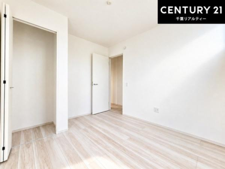 �q������ ���[�͂̂��鋏���ł��B����������������L�X�Ǝg���ċC�������ǂ��ł��I
�L���C�Ȗ��邢�������ŉ߂����̂́A�X�ɂ̂�т�������ł��܂��ˁI