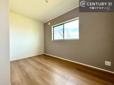 �q������ �|���o�������Ȃ��������́A���q�l�̂������Ƃ��Ă����S�ł��I
���[�X�y�[�X���[�����Ă���̂ŎU�炩�������������T�b�ƕЕt�����܂��I