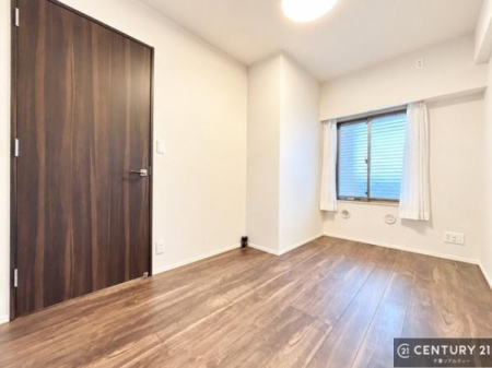 �q������ �|���o�������Ȃ��������́A���q�l�̂������Ƃ��Ă����S�ł��I
���[�X�y�[�X���[�����Ă���̂ŎU�炩�������������T�b�ƕЕt�����܂��I