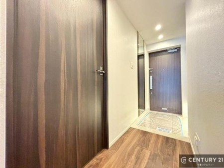 ���� ���ċA���Ă��Ă��A�������܁I�����������Ȃ�A�D�����}������Ă�����ԂɂȂ��Ă��܂��B
���邭��������錺�ւł��I
