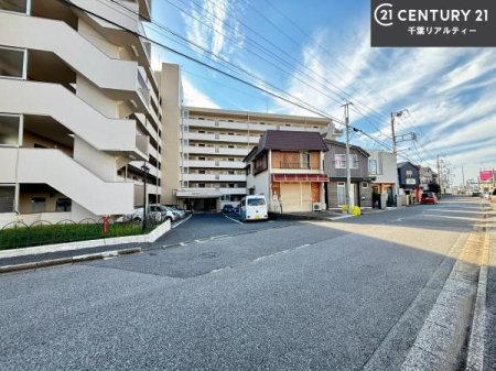 ���̑����n �u���̕����C�ɂȂ�I�v�u�������Ăǂ�ȏ��H�v�u�����Əڂ����m�肽���I�v�Ǝv������A���C�y�ɂ����k���������B