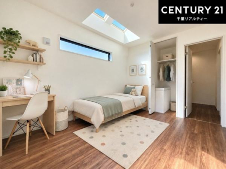 �q������ �Ƌ�́ACG�p�[�X�ł��B���q���܂̋����Ƃ��Ă��������߂̗m���B�x�b�h��w�K���Ȃǂ�z�u���₷���A���q���܂����������̎��Ԃ��߂�����v���C�x�[�g��ԂƂ��Ă��g�����������܂��B