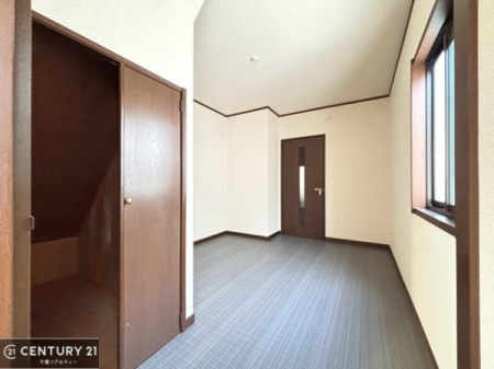 ���r���O�ȊO�̋��� ���[�X�y�[�X���[���I�������X�b�L�����ڂ��鎖���ł��܂��ˁB
�Ƌ��I�΂Ȃ��V���v���ȃf�U�C���ׁ̈A�Ƌ��I�΂����C�ɓ���̋�ԍ�肪�ł������ł��ˁB