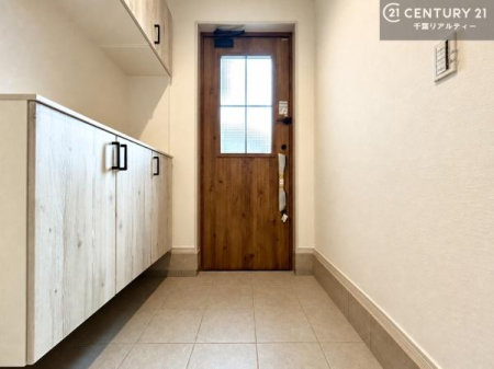 ���� ���ċA���Ă��Ă��A�������܁I�����������Ȃ�A�D�����}������Ă�����ԂɂȂ��Ă��܂��B
���邭��������錺�ւł��I