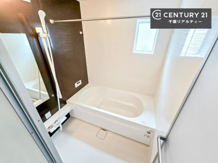 ���� �������������l�̕��͋C�̃o�X���[���́A�����o�Ă��ăo�X�^�C�����[���I
���d���撣���Ă��邲�J���ɂ��D�݂̓����̓����܂����āA�y����ł݂Ă͂������ł��傤���H