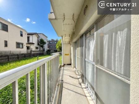 �o���R�j�[ ���r���O���炻�̂܂܏o����ł���o���R�j�[�B���󕨂������ۂɂ��֗��ŁA���X�̕�炵�Ɏg���₷�����������͂ł��B