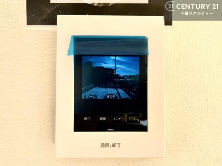 ���̑� TV���j�^�[�t�C���^�[�t�H���������B���K�҂̊���m�F���Ă���Ή��ł��邽�߁A�h�Ɩʂɂ��z�����ꂽ���S�̐ݔ��ł��B
