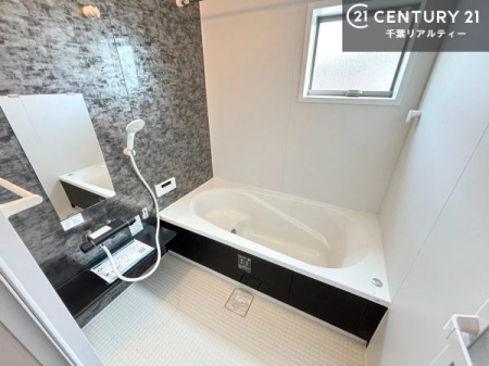 ���� �����ɑ����t���Ă���̂ŁA���C���ł��܂��ˁI���R�����ŃJ�r�␅�C�΍�Ō��M��팸�I�������y�X�I�����L�΂��闁���͂P���̔�ꂪ��������̋�ԁI