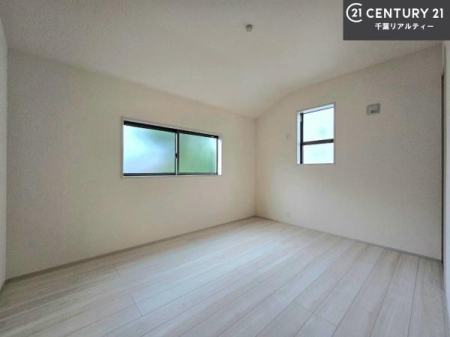�q������ �|���o�������Ȃ��������́A���q�l�̂������Ƃ��Ă����S�ł��I
���[�X�y�[�X���[�����Ă���̂ŎU�炩�������������T�b�ƕЕt�����܂��I