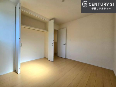 �m�� ���[���[�����Ă��邩�炱���A�������͂����L�X�B�|����Еt�������N�ɂȂ�A���S�n�̗ǂ���炵�������܂��B