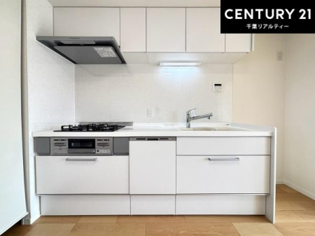�L�b�`�� ���[�X�y�[�X���L�x�ŁA�����X�y�[�X���X�b�L���ƕЕt���Ђ�`�����p�ł��܂��I
���K�ɍ�Ƃ��ł��A�Ǝ��̌����A�b�v�I�����̗���������܂��I
