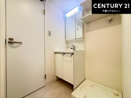 ���ʑ�E���ʏ� �g�Ȃ�𐮂�����ʏ��́A���������厖�ł��I������̐������̂��镵�͋C�����o�I�C�����悭���g�����������܂��B