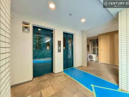 ���̑����p�� �G���x�[�^�[�����ŁA���X�̈ړ������K�B
�����̓��₨�ו��̑������ł��A�X���[�Y�ɂ��A��������܂��I