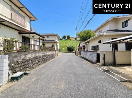 �O�ʓ��H�܂ތ��n�ʐ^ ���ӊ���A���q�l�̂���]�ɍ������������ꏏ�ɂ��ē���v���܂��B�Z��[���A�h�o�C�U�[�ɂ�邲���k������܂��B���Ђ͂��₢���킹�ɑ��Ή����܂��I���҂������܂���I