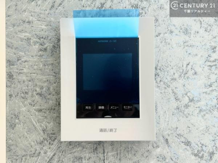 ���̑� TV���j�^�[�t�C���^�[�t�H���������B���K�҂̊���m�F���Ă���Ή��ł��邽�߁A�h�Ɩʂɂ��z�����ꂽ���S�̐ݔ��ł��B
