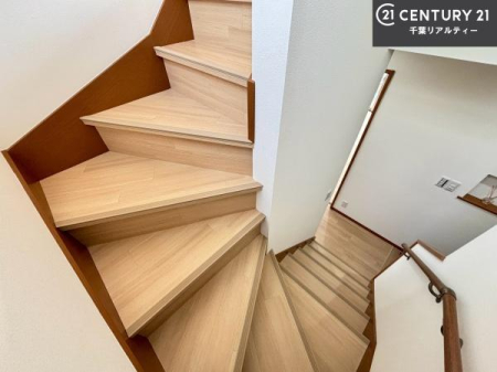 ���̑����� �K�i�͖��邭�萠������Ă��܂��I���q�l�₲�N�z�̕������S���Ă����p�����܂��ˁI
