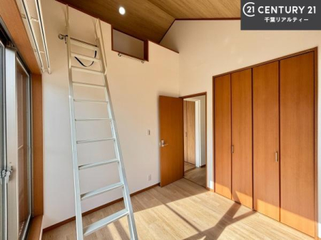 �q������ �|���o�������Ȃ��������́A���q�l�̂������Ƃ��Ă����S�ł��I
���[�X�y�[�X���[�����Ă���̂ŎU�炩�������������T�b�ƕЕt�����܂��I