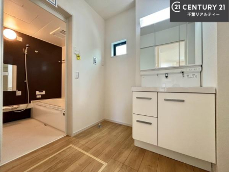 ���ʑ�E���ʏ� �����t���̖��邢���ʎ��ł��I���C�������ɓ���ւ����ł��Đ����ɕۂ��Ƃ��ł��܂��I���R�����������ނ̂ł����ς̎d�オ����ǂ��Ȃ�܂��ˁI